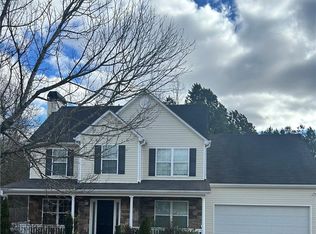 4457 Webb Meadows Dr, Loganville, GA 30052
