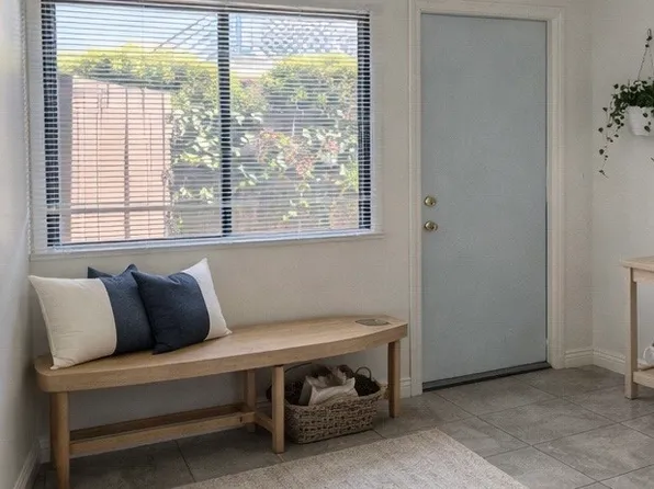 4611 W 152nd St, Lawndale, CA 90260