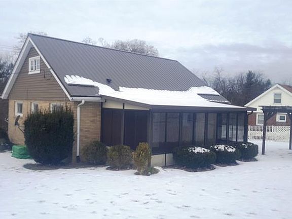 3rd image of 714 Wood St