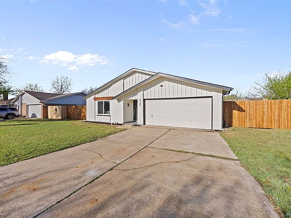 4th image of 3121 Wayfarer Rd