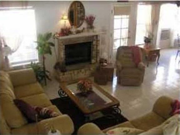 2nd image of 7461 Le Conte Dr