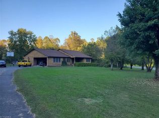 1630 Simpson Mill Rd, Mount airy, NC 27030