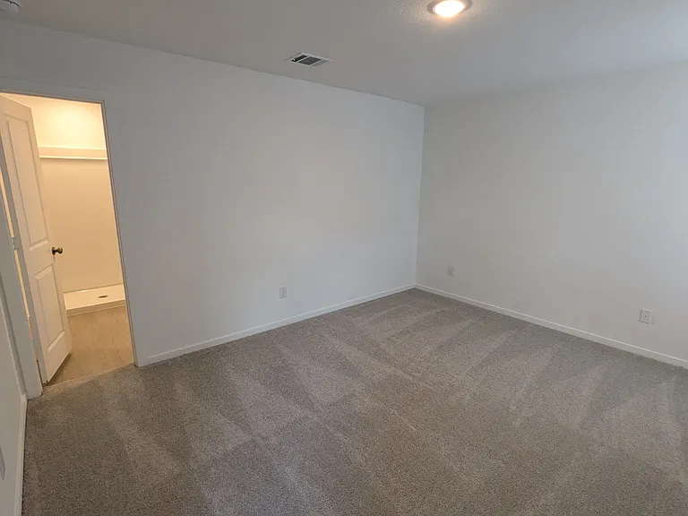 2741 Morganite Ring — Photo 13