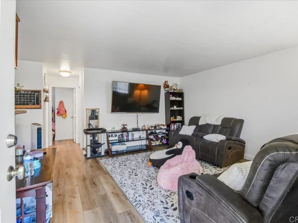 12805 Mapleview St Unit 8, Lakeside, CA 92040