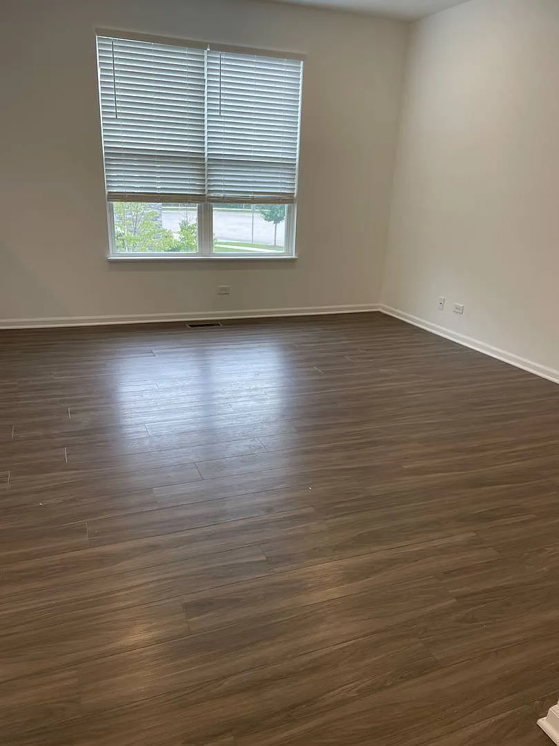 3 bed, 2.5 bath, 1764 sqft, $2,900 — Photo 4
