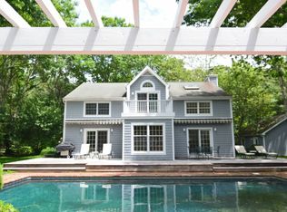 41 Hedge Row Ln, East Hampton, NY 11937