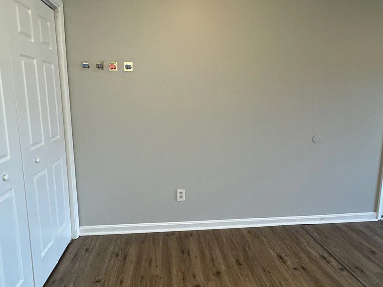 4103 Blue Lick Ct #7 — Photo 8