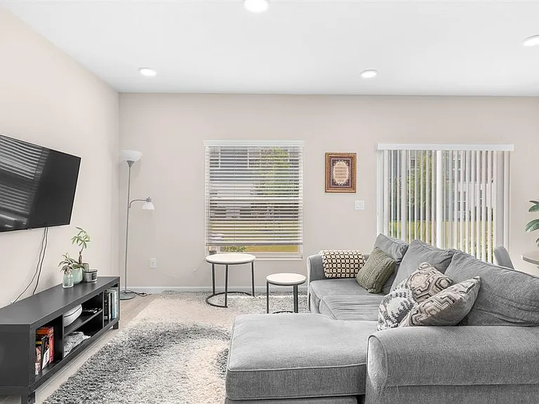 5070 Rain Shadow Dr — Photo 12
