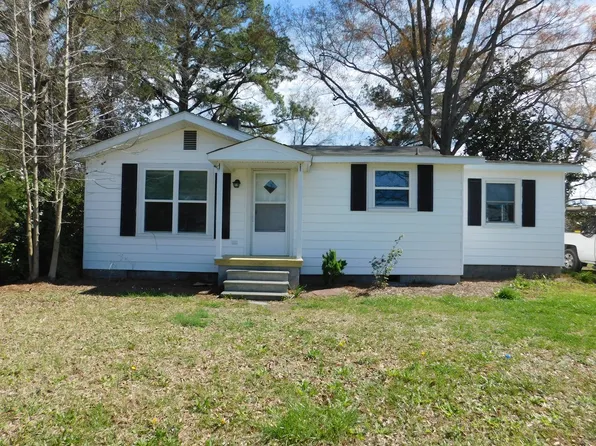 421 Church Rd, New Bern, NC 28560