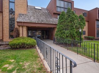 1011 41st Ave NE APT 307, Columbia Heights, MN 55421