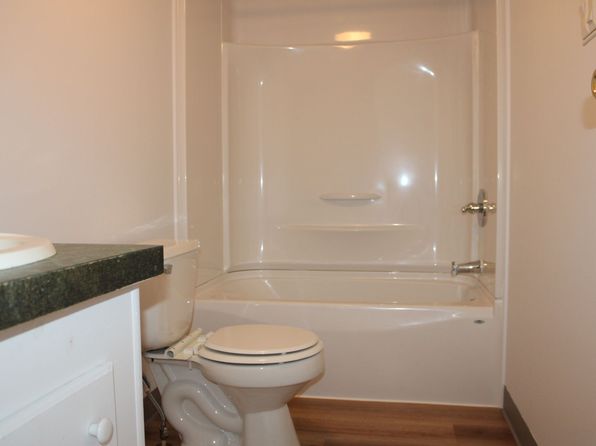 10 Locust Ln, Airville, PA