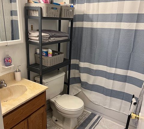 2nd image of 132 Willow Ave #2B