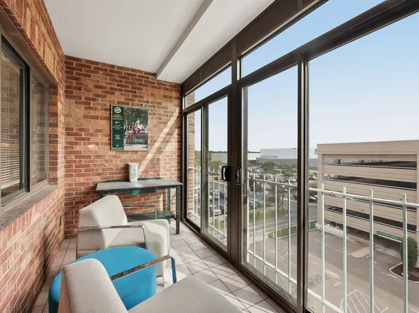 355 S Broadway Unit 303, Lexington, KY 40508