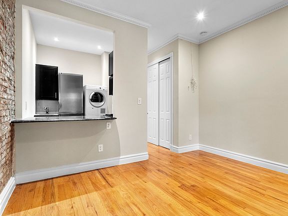 5th image of 344 E 85th St APT 2h