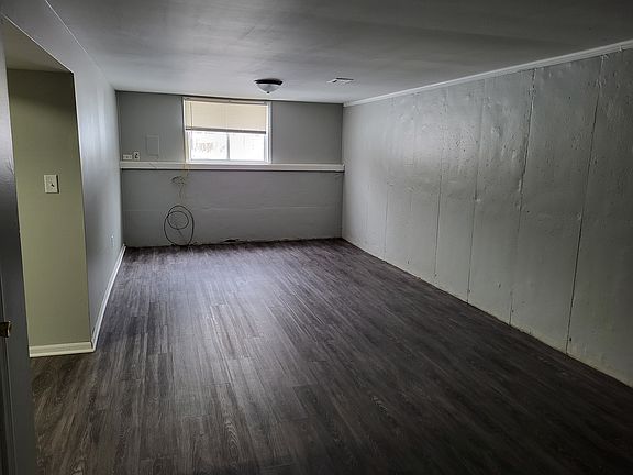 4th image of 1584 Gentian Dr SE