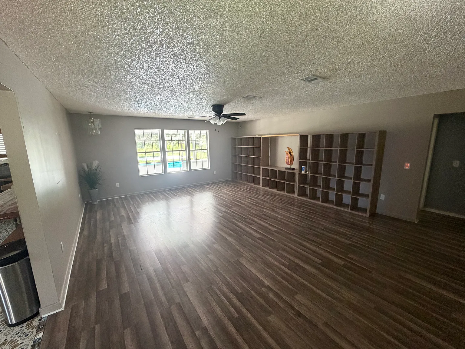 3 bed, 1923 sqft, $2,900 — Photo 4