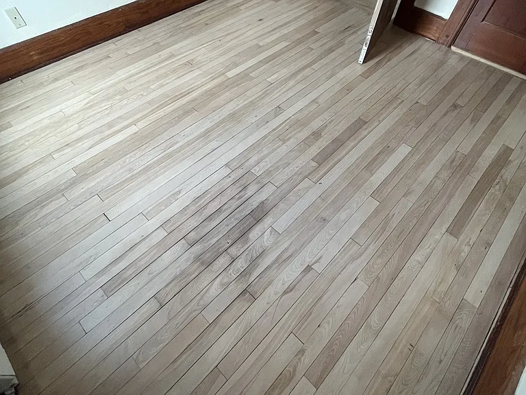 3 E Main St #3L — Photo 3