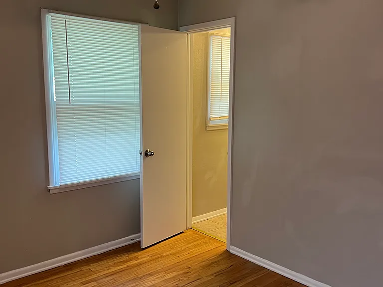 2105 Maple Dr — Photo 12