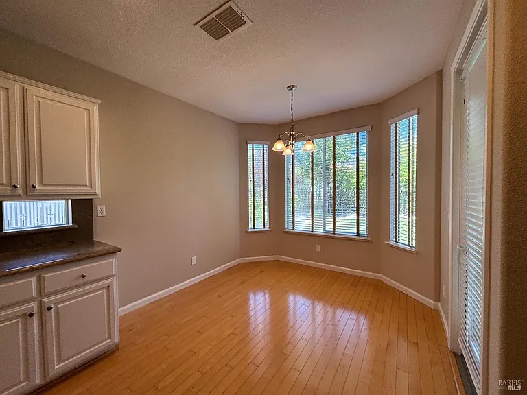 505 Marianna Pl — Photo 21