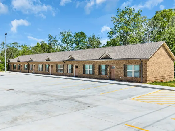 404 Cedar Ln, Tullahoma, TN 37388