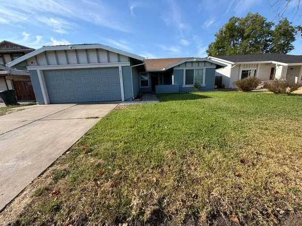 8267 Moorhaven Way, Sacramento, CA 95828