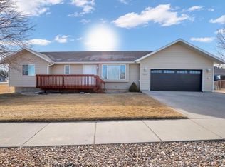 6905 Mulberry Dr, Summerset, SD 57718