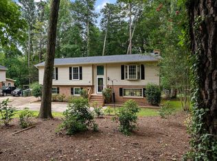 1212 Lane Dr, Cary, NC 27511