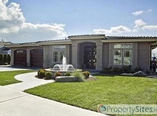 6714 N Parkview Ln, Tacoma, WA 98407