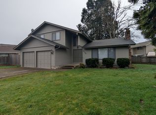 539 71st St, Springfield, OR 97478