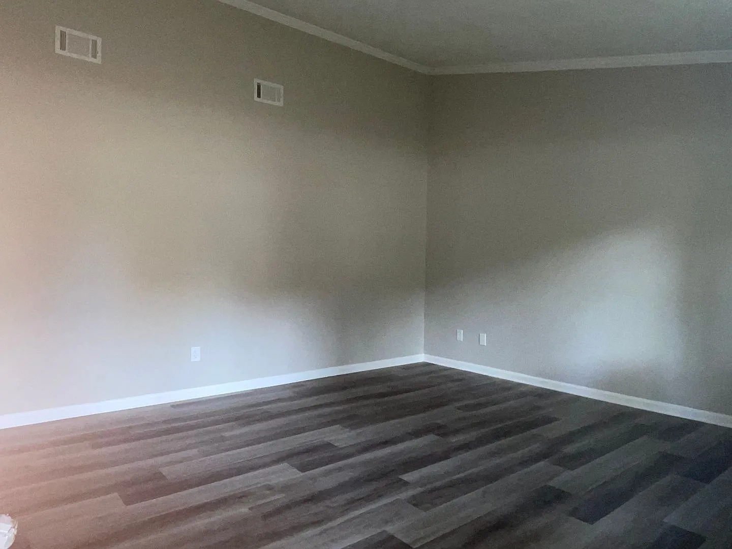 3 Bed/1.5 Bath Ranch In Serene Neighborhood! — Photo 4