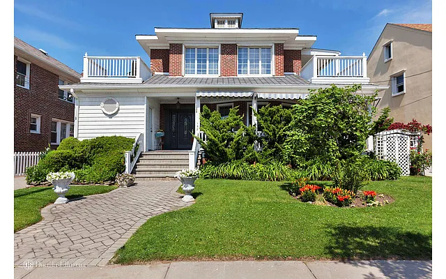 Rented by Douglas Elliman | media 5