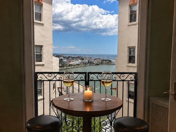 400 Deal Lake Drive #8F, Asbury Park, NJ 07712