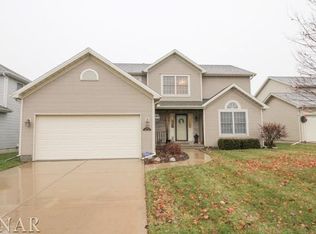 1508 Tearose Ln, Bloomington, IL 61704