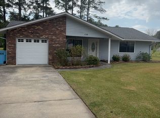 110 Elwood Rd, Jacksonville, NC 28546
