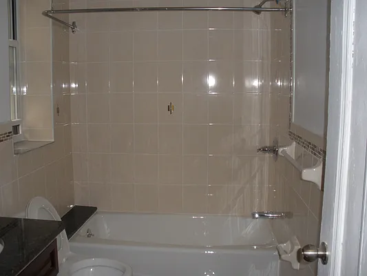 Rented by Elinor Taasa, LREB | media 7