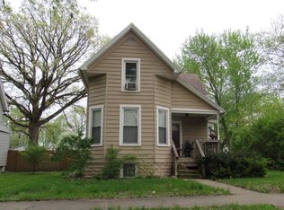 892 S 5th Ave, Kankakee, IL 60901