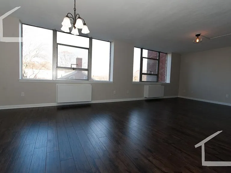 20 Hammond Pond Pkwy #307B — Photo 20