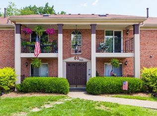 903 Forest Park Rd, Louisville, KY 40223