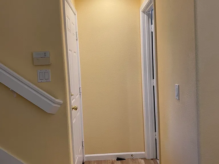 3078 Nattinger Ln — Photo 22