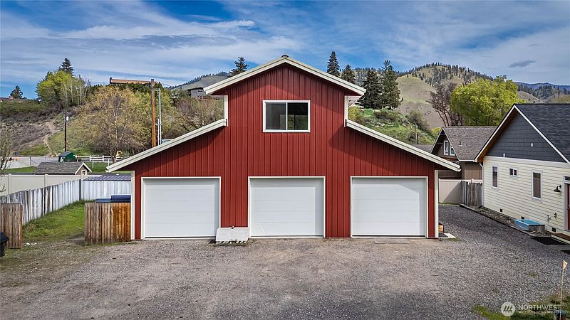 5th image of 5119 Regan Road