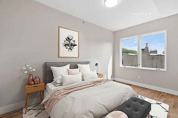 1st image of 437 Franklin Ave #2R