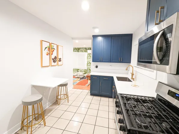 1500 S Glendale Ave #19, Glendale, CA 91205