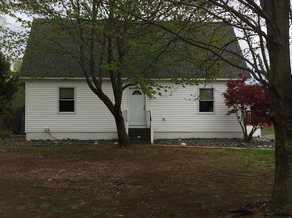 2 Amherst Ave