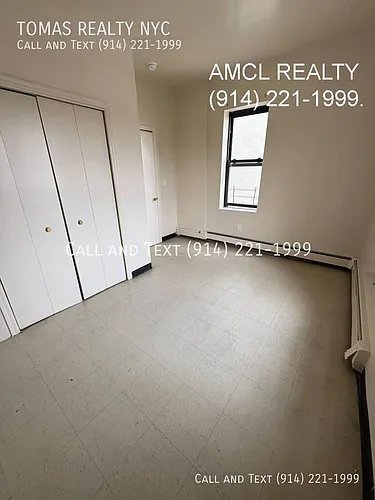 142 Orchard St Photo 1