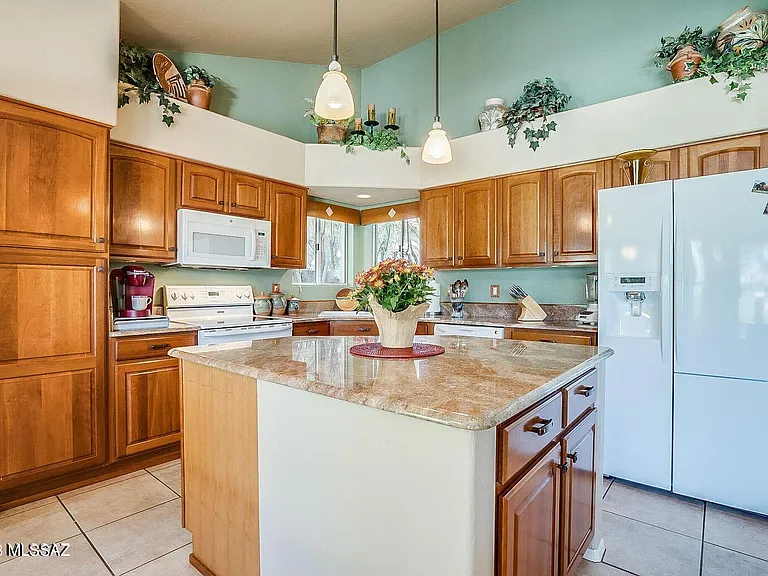10769 N Eagle Eye Pl — Photo 17