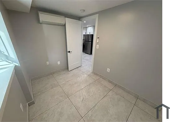 1649 Nelson Ave #2A — Photo 8