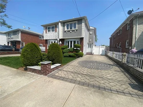 238 N Railroad Ave, Staten Island, NY 10304