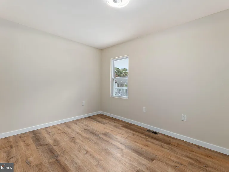 3215 Edgewood Rd — Photo 22
