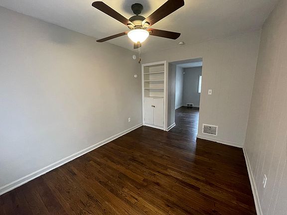 5th image of 2296 Ontario St