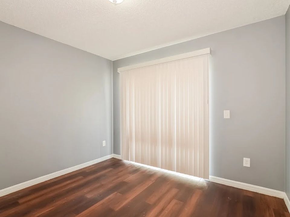1st image of 2414 Ruddenstone Way